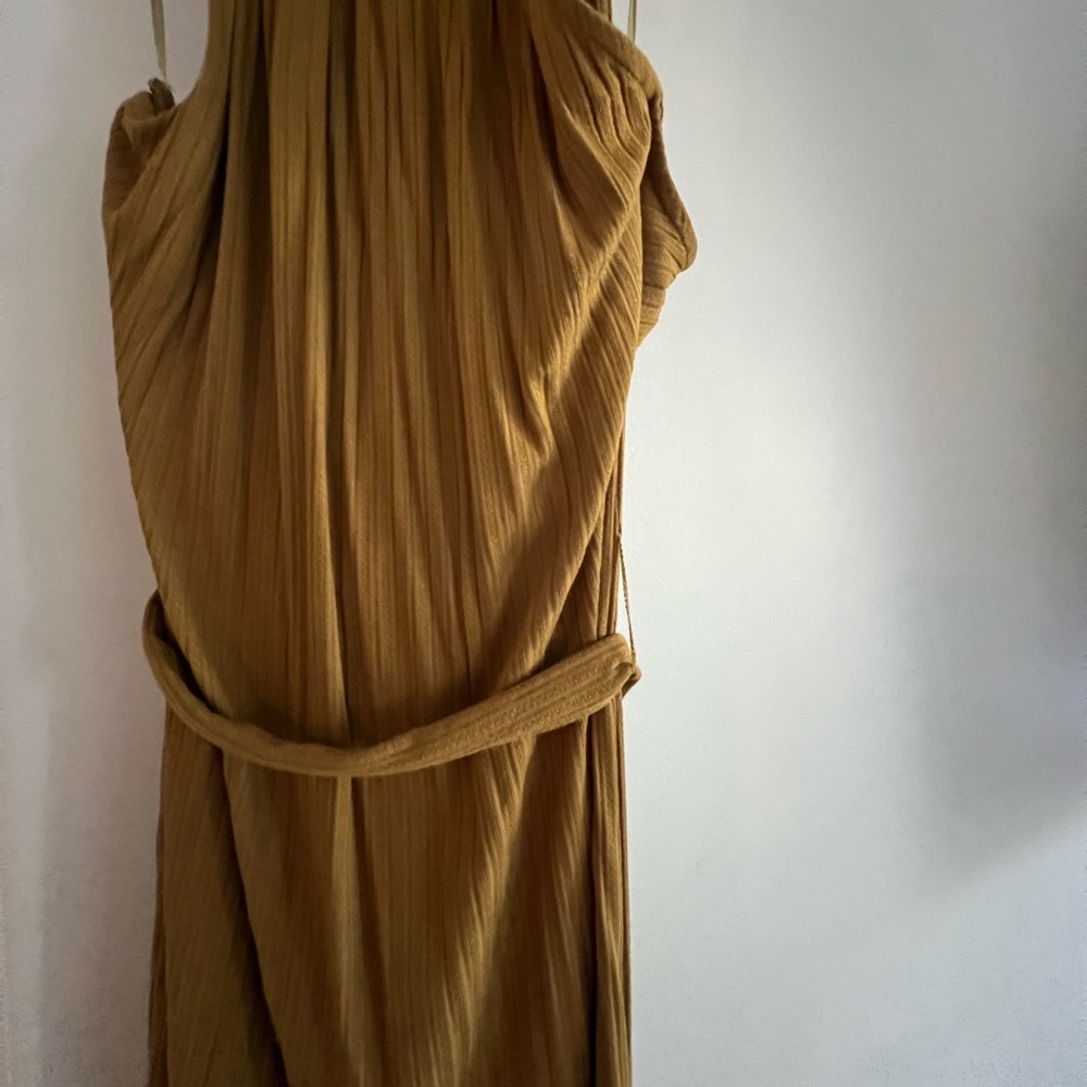 Olive Ribbed Midi Dress - Picture 5 of 8